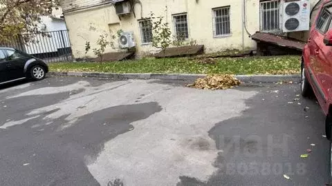 Гараж в Санкт-Петербург 8-я Васильевского острова линия, 49 (12 м) - Фото 2