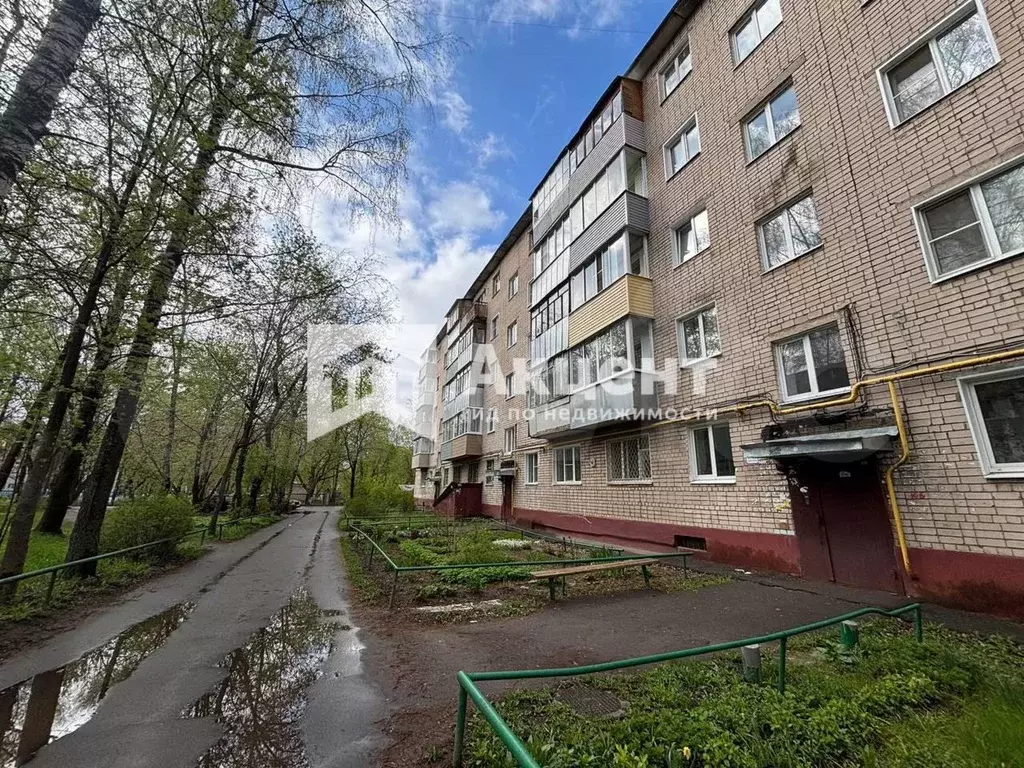 1-к. квартира, 30 м, 2/5 эт. - Фото 1