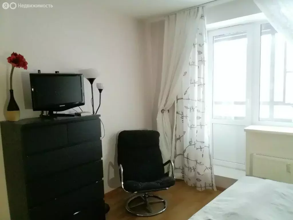 1-комнатная квартира: посёлок Парголово, улица Фёдора Абрамова, 8 ... - Фото 1