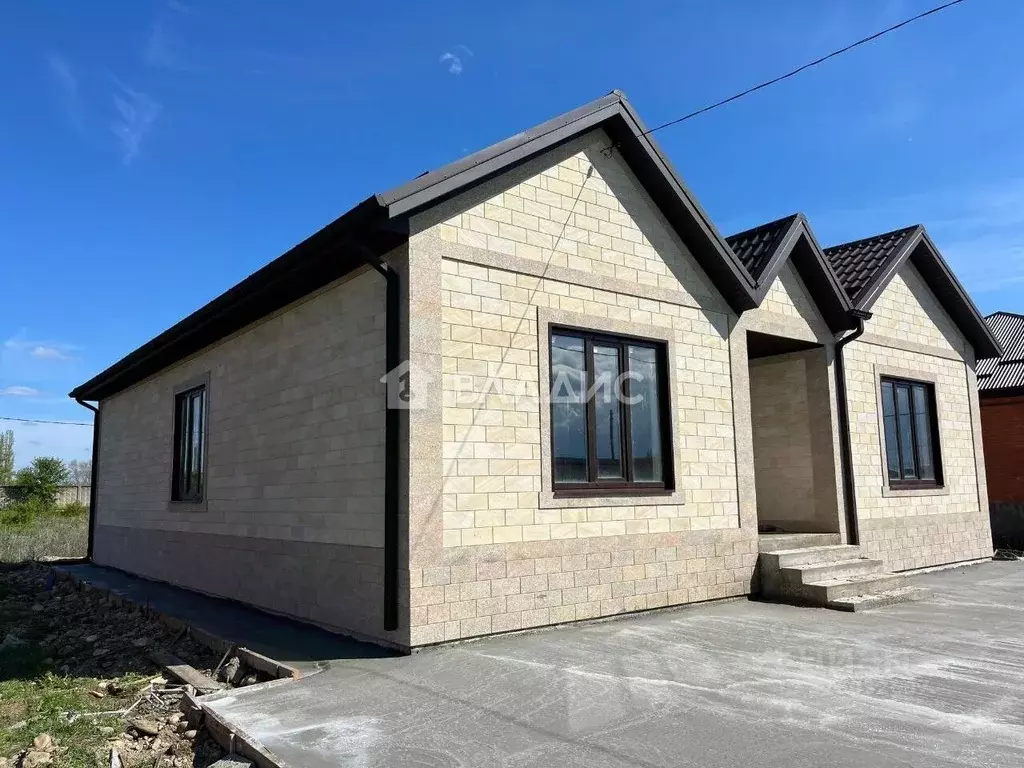 Дом в Адыгея, Майкоп ул. Владимира Высоцкого, 10 (168 м) - Фото 1