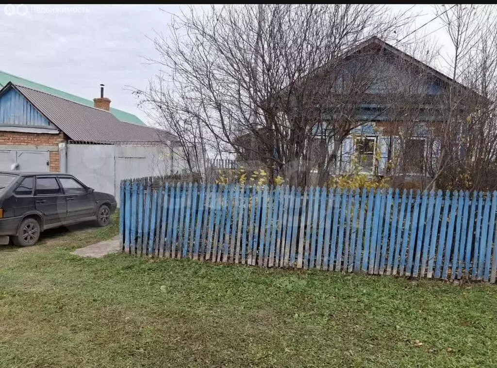 Дом в село Зирган, улица Мирсая Амира (76 м) - Фото 1