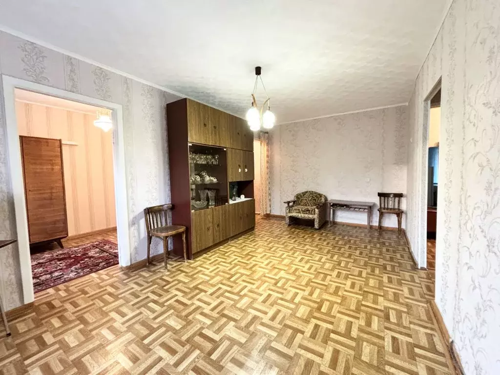 2-к кв. Саратовская область, Балаково Минская ул., 75 (43.7 м) - Фото 1