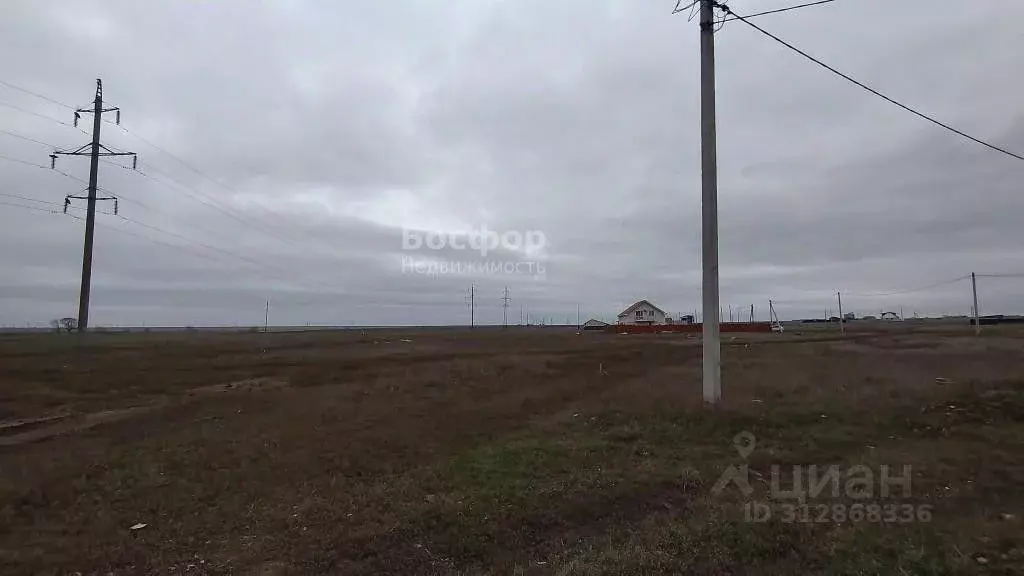 Участок в Крым, Феодосия городской округ, с. Береговое ул. Боевая (7.0 ... - Фото 1