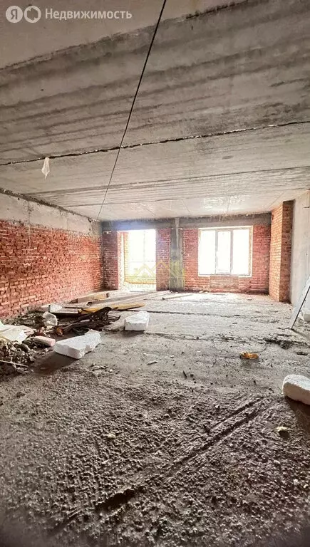 2-комнатная квартира: Владикавказ, улица Билара Кабалоева, 8 (99 м) - Фото 1