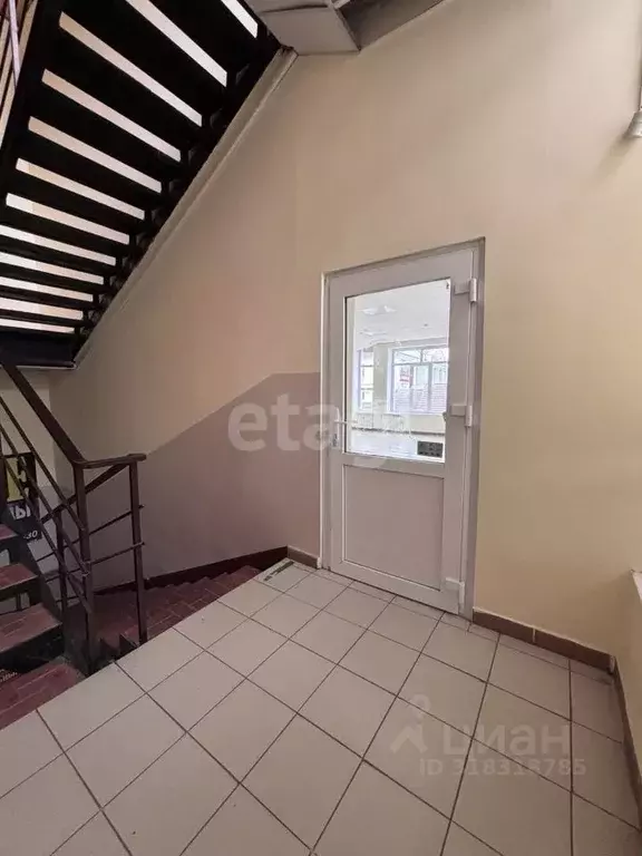 Торговая площадь в Башкортостан, Стерлитамак ул. Нагуманова, 33 (240 ... - Фото 2