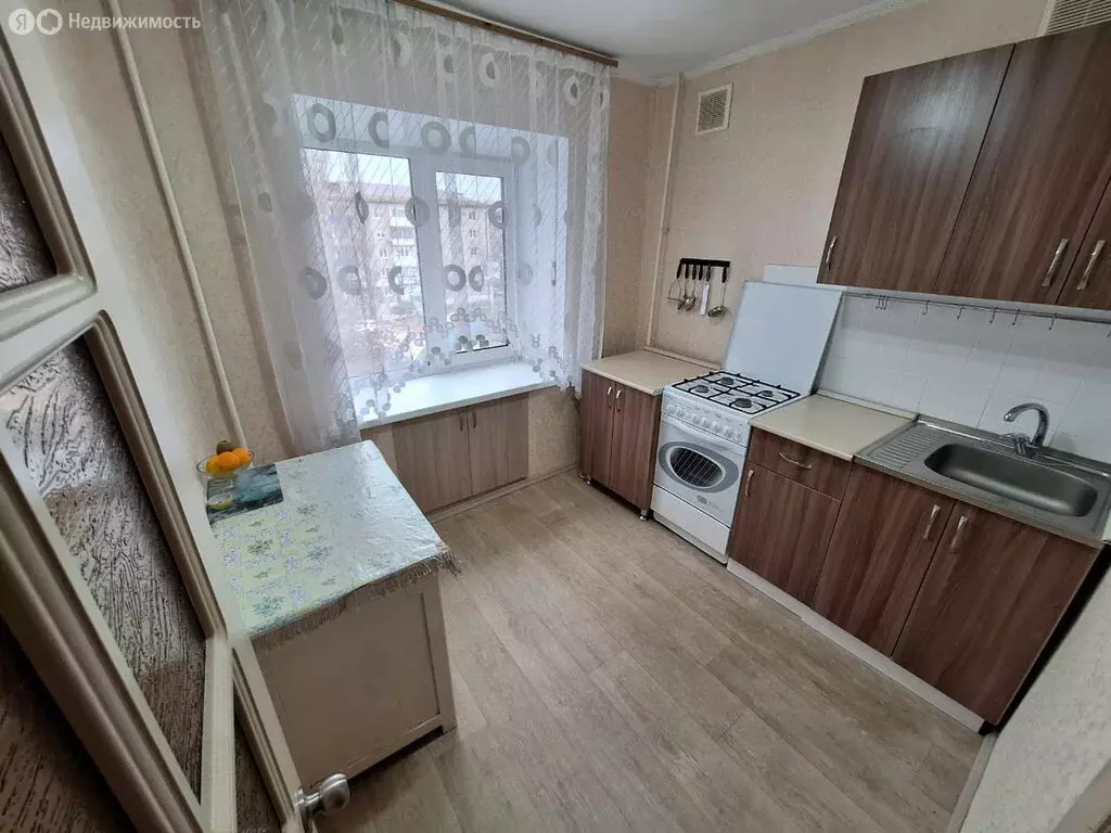 2-комнатная квартира: Туймазы, улица Комарова, 19 (46 м) - Фото 1