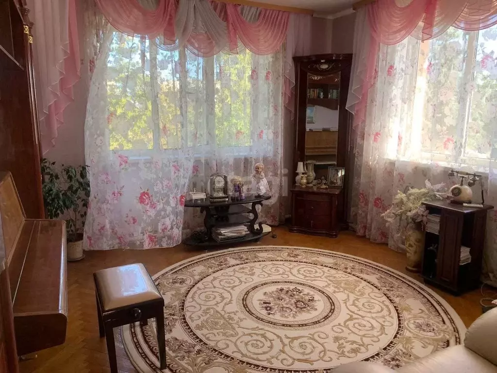 Дом в Крым, Кировский район, с. Яркое Поле ул. Брянская (155 м) - Фото 1