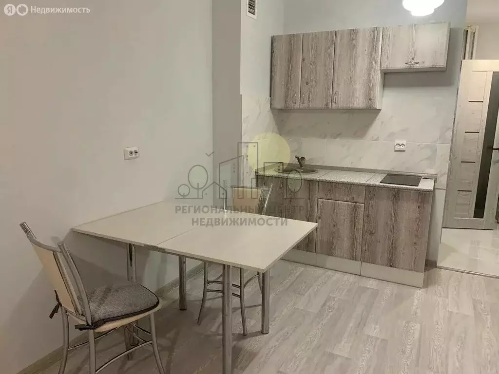 1-комнатная квартира: Иркутск, улица Розы Люксембург, 118/5 (30 м) - Фото 2