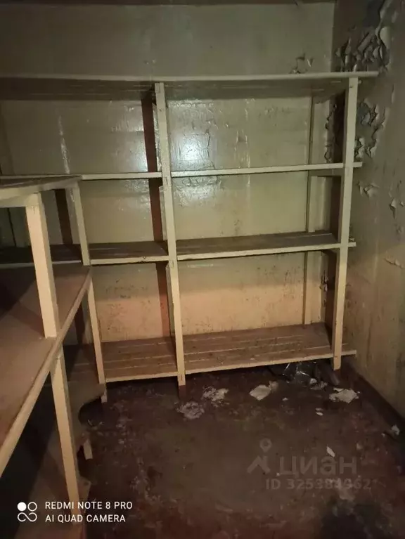 Помещение свободного назначения в Красноярский край, Красноярск просп. ... - Фото 1