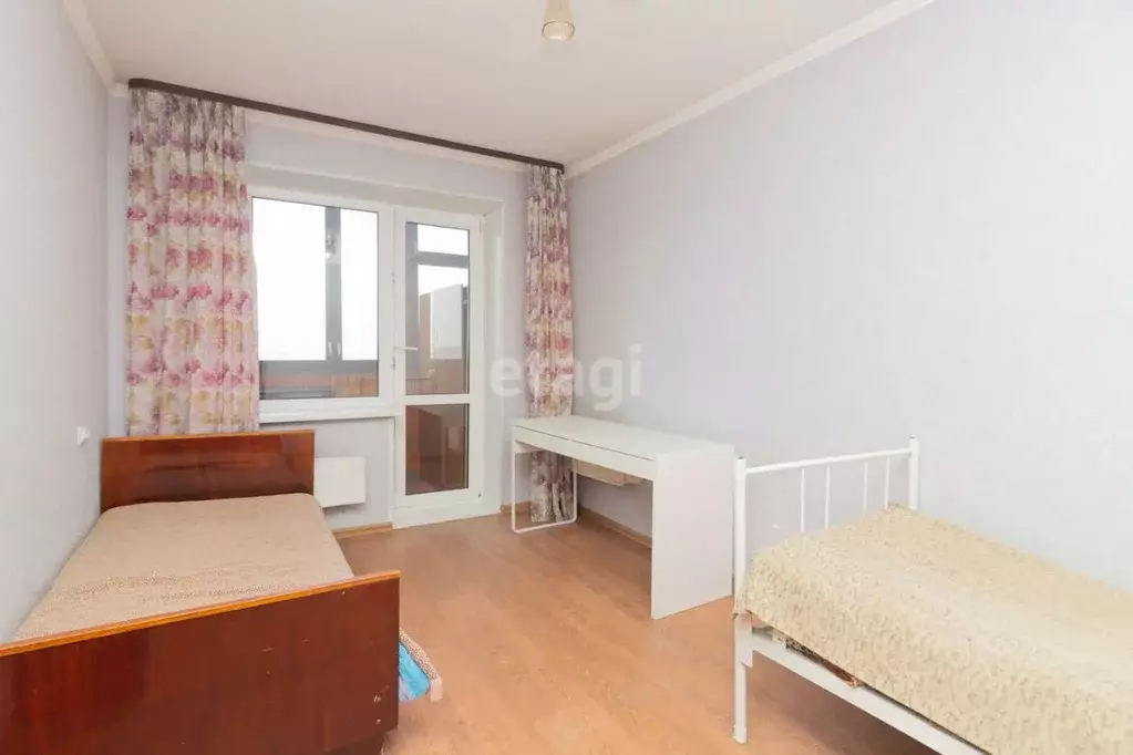 3-к кв. Тюменская область, Тюмень ул. Домостроителей, 6а (67.7 м) - Фото 1