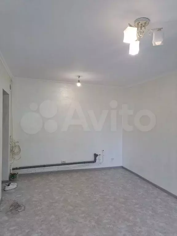 Комната 17,4 м в 4-к., 3/5 эт. - Фото 1