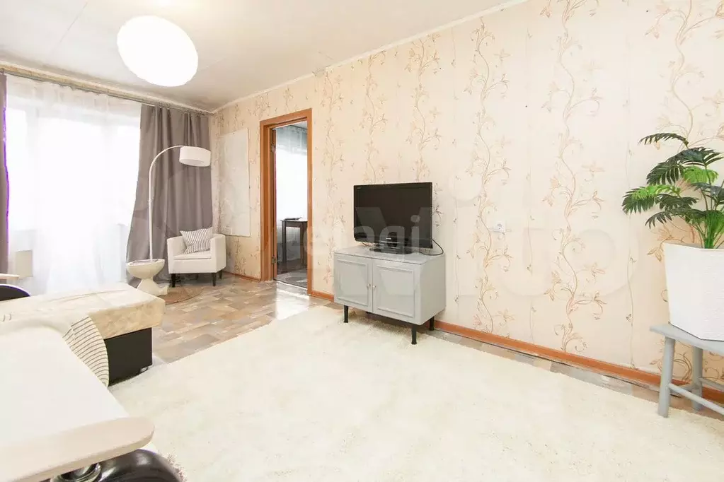 3-к. квартира, 57 м, 5/5 эт. - Фото 1