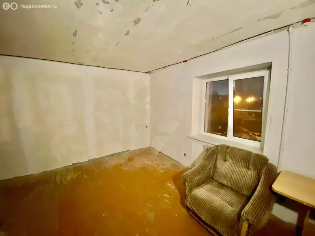 1-комнатная квартира: Губкин, улица Белинского, 10 (29.2 м) - Фото 1