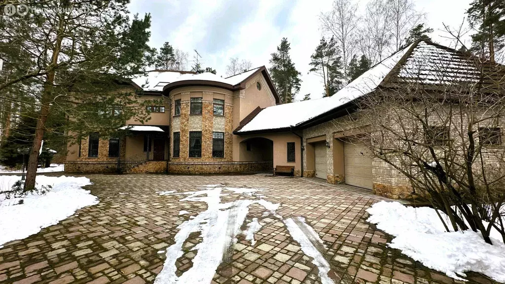 Дом в деревня Вялки, Подлесная улица, 1к2 (350 м) - Фото 1