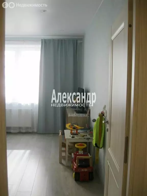 2-комнатная квартира: Кировск, Набережная улица, 19 (65.9 м) - Фото 2