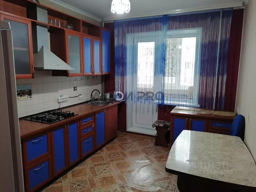 3-к кв. Саратовская область, Энгельс Пролетарская ул., 1 (74.6 м) - Фото 1