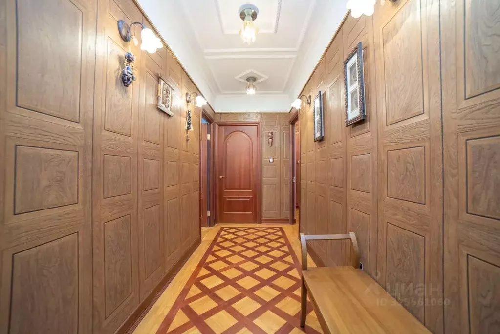 4-к кв. Свердловская область, Екатеринбург ул. Радищева, 33 (99.6 м) - Фото 1