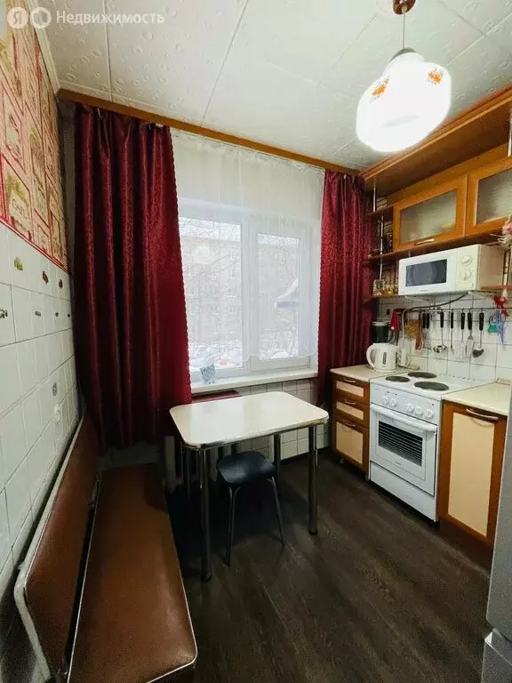 2-комнатная квартира: Томск, Сибирская улица, 81А (46 м) - Фото 1