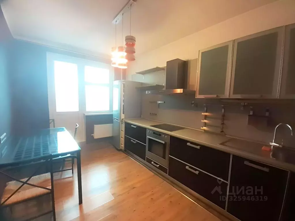 3-к кв. Москва Старопетровский проезд, 12Ак2 (100.0 м) - Фото 1