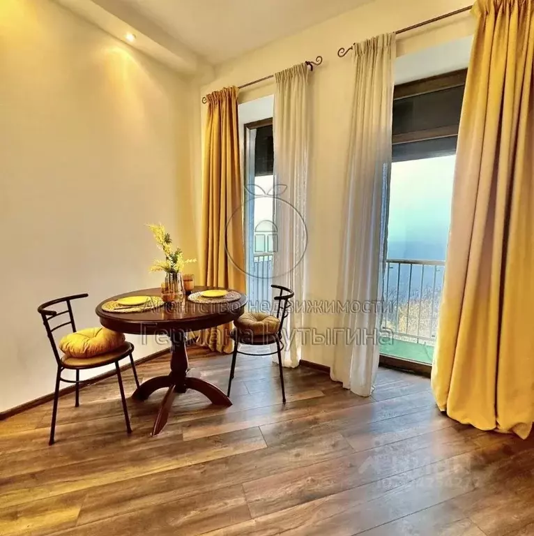 2-к кв. Волгоградская область, Волгоград ул. Маршала Чуйкова, 45 (57.2 ... - Фото 2