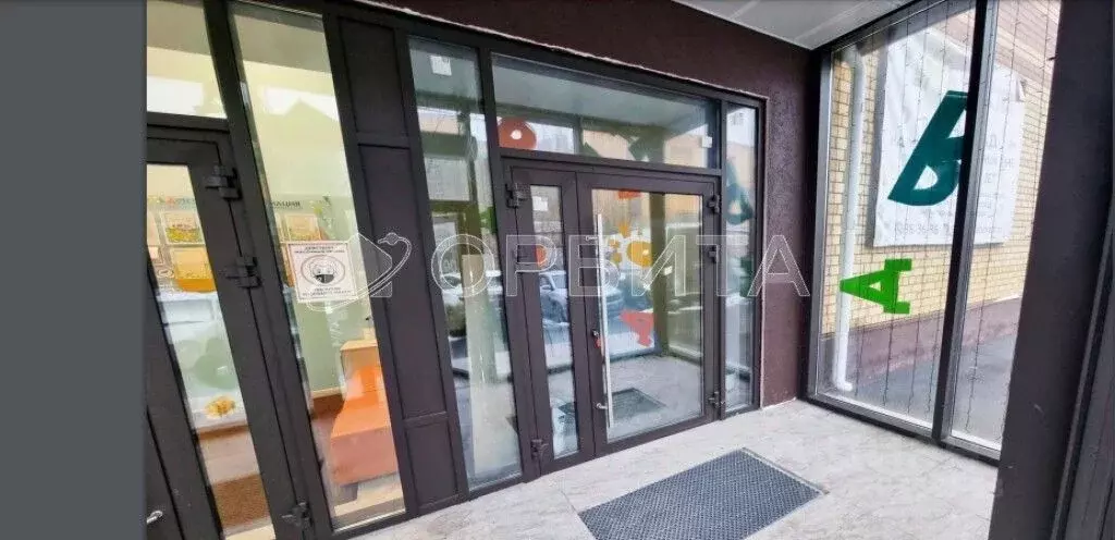 Помещение свободного назначения в Тюменская область, Тюмень 6-й мкр, ... - Фото 1