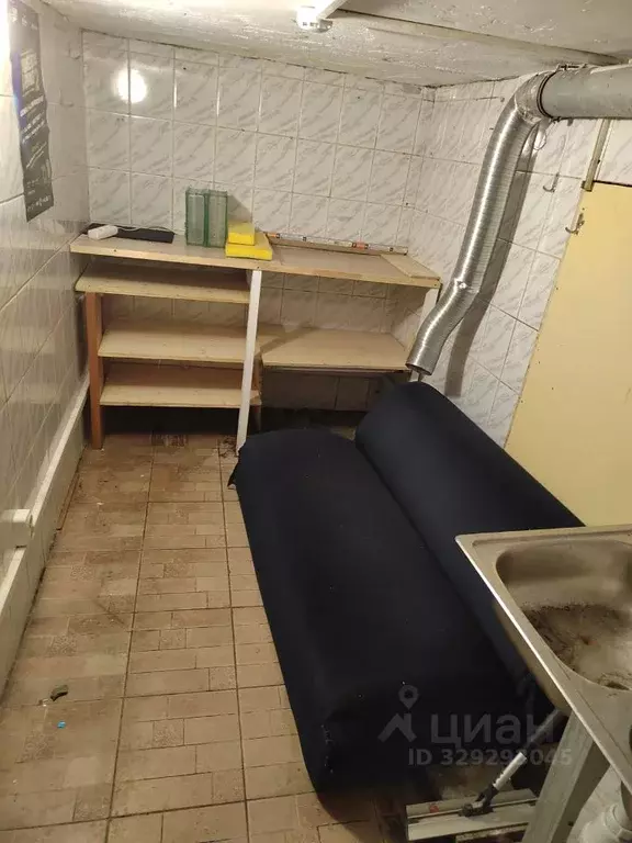 Помещение свободного назначения в Карелия, Петрозаводск ул. Кирова, 2 ... - Фото 2