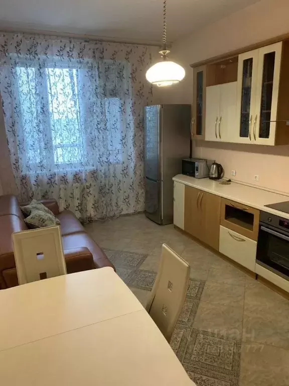 1-к кв. Белгородская область, Старый Оскол Степной мкр, 13 (54.0 м) - Фото 2