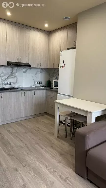 1-комнатная квартира: Киров, Ленинский район, улица Калинина, 40 (30.7 ... - Фото 1