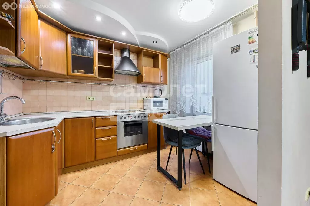 3-комнатная квартира: Мытищи, Ярославское шоссе, 111к2 (64.6 м) - Фото 0