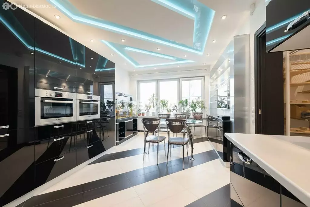 4-комнатная квартира: Петрозаводск, Мурманская улица, 1А (135 м) - Фото 1