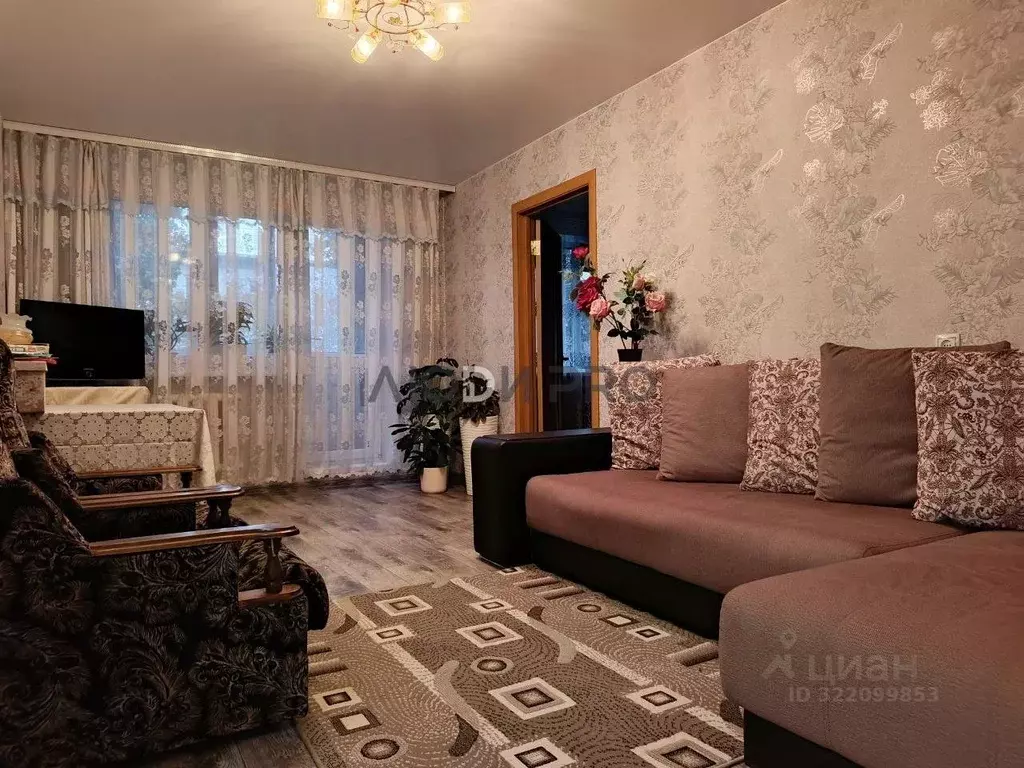 3-к кв. Саратовская область, Саратов ул. 7-я Нагорная, 10 (56.4 м) - Фото 1