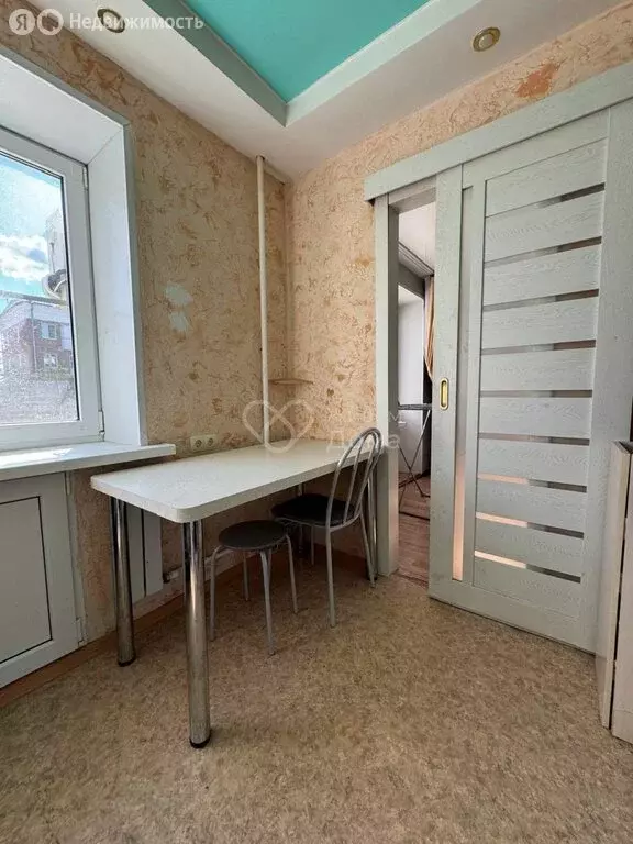 3-комнатная квартира: Волгоград, улица Германа Титова, 11 (45 м) - Фото 1