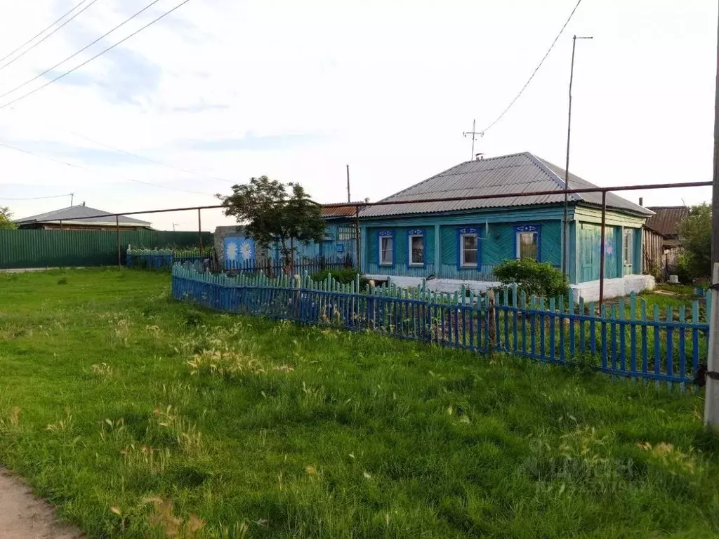 Дом в Челябинская область, Уйский муниципальный округ, д. Яринка ул. ... - Фото 1