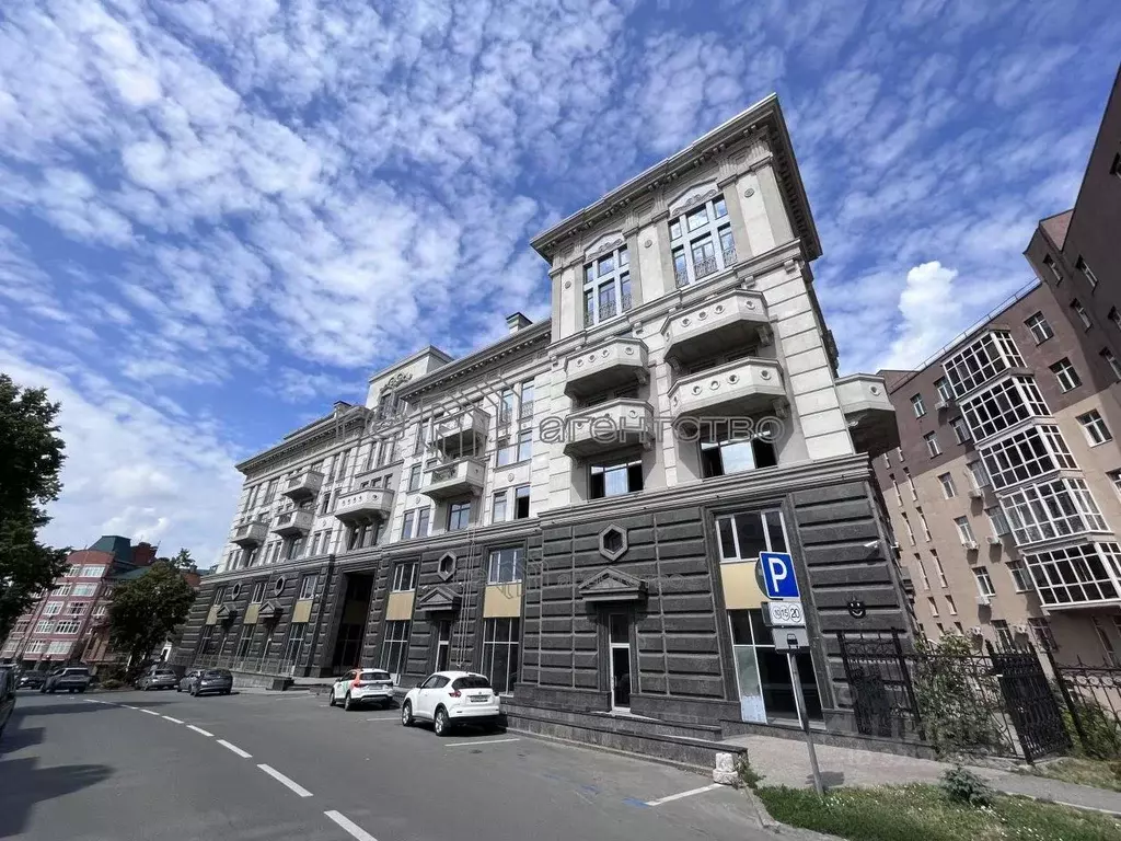 Помещение свободного назначения в Татарстан, Казань ул. Бехтерева, 9 ... - Фото 1