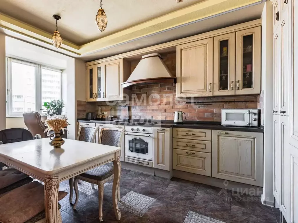 3-к кв. Санкт-Петербург Приморский просп., 137к1 (112.3 м) - Фото 1