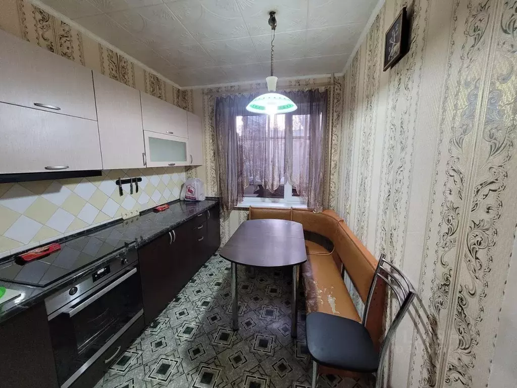 3-к кв. Крым, Щелкино Ленинский район, 1-й мкр, 11 (60.8 м) - Фото 1