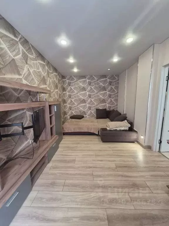 2-к кв. Волгоградская область, Волгоград ул. Быстрова, 100 (50.0 м) - Фото 0