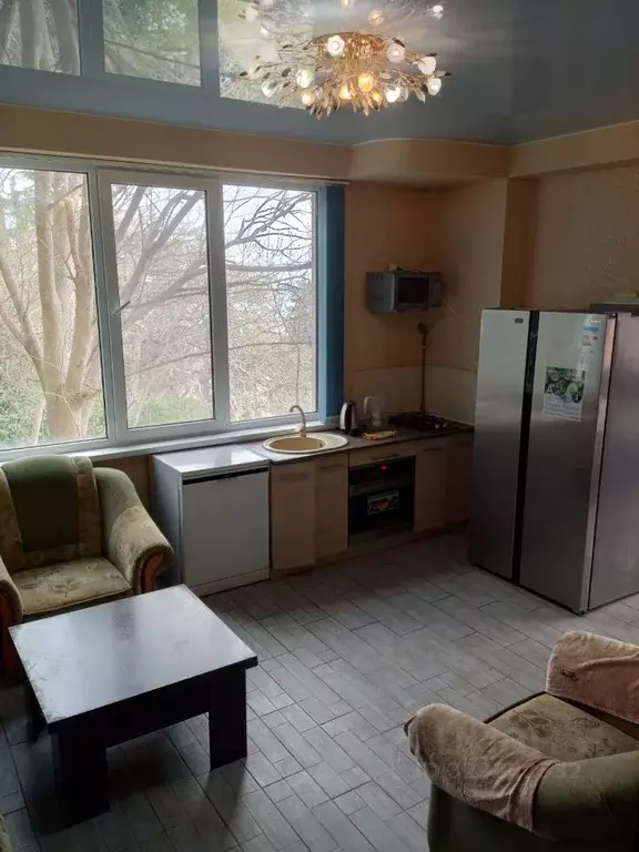2-к кв. Крым, Ялта ул. Сеченова, 20 (55.0 м) - Фото 1