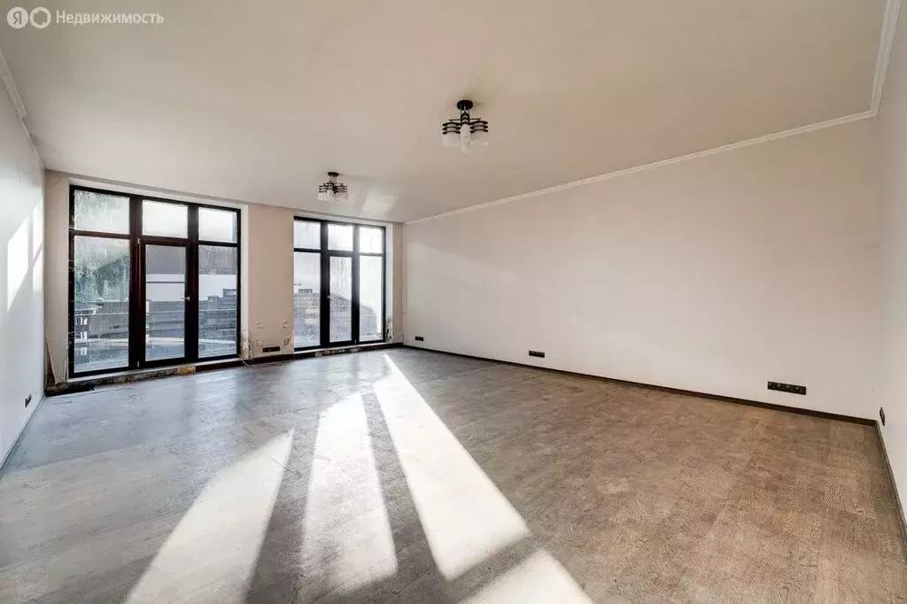 Дом в Балашиха, микрорайон Салтыковка, Коллективная улица, 177 (440 м) - Фото 0