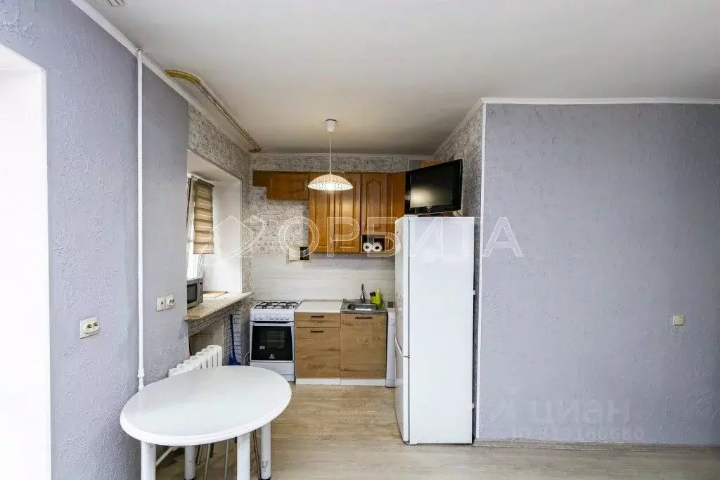 1-к кв. Тюменская область, Тюмень ул. Ленина, 79 (30.0 м) - Фото 1