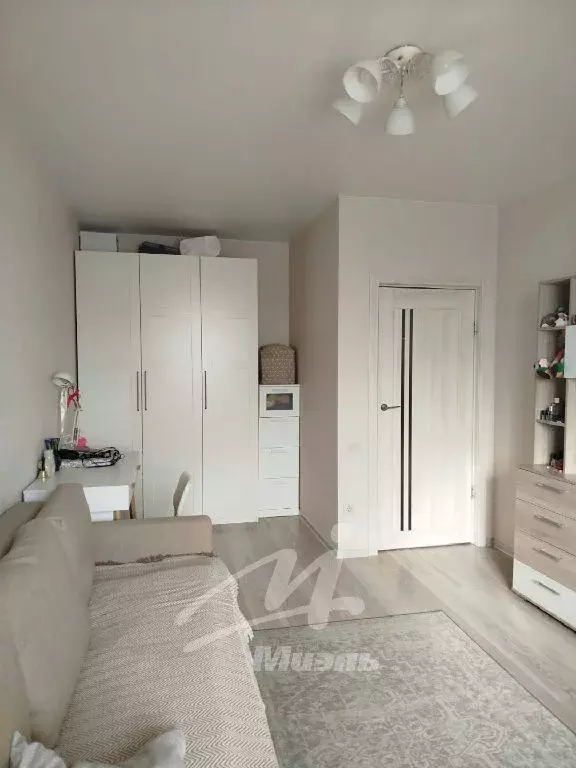 Продается 1-комнатная квартира - Фото 1