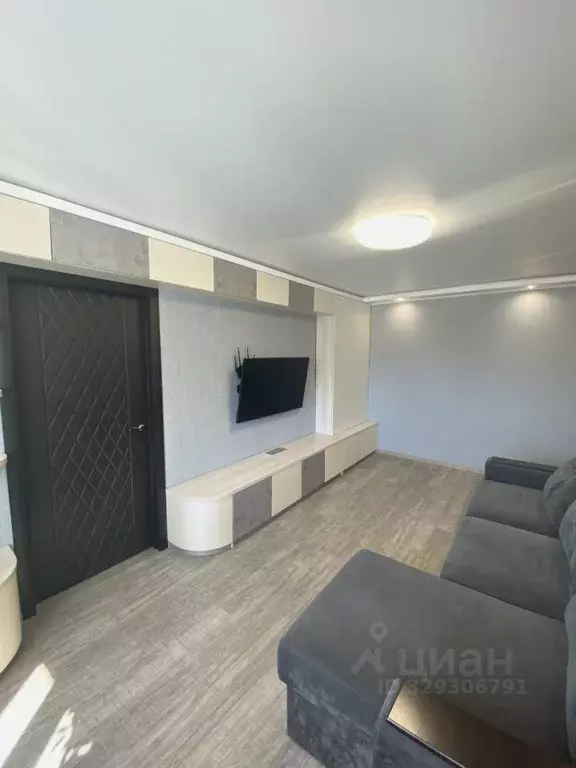 3-к кв. Кировская область, Киров ул. Мира, 14 (57.2 м) - Фото 1