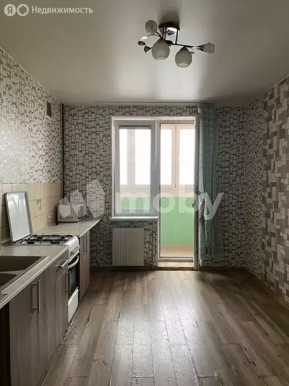 2-комнатная квартира: Калининград, Иртышский переулок, 4 (60.6 м) - Фото 1