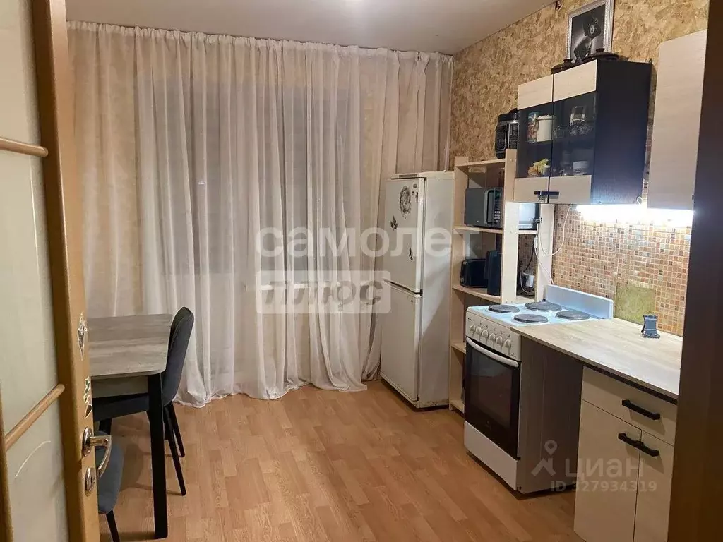 2-к кв. Московская область, Серпухов ул. Фрунзе, 12 (63.3 м) - Фото 1