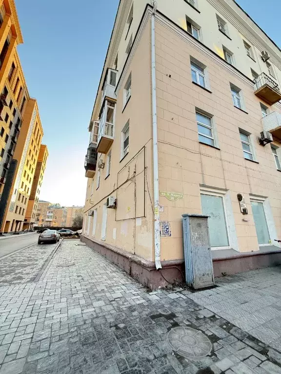 Помещение свободного назначения в Омская область, Омск просп. Карла ... - Фото 0