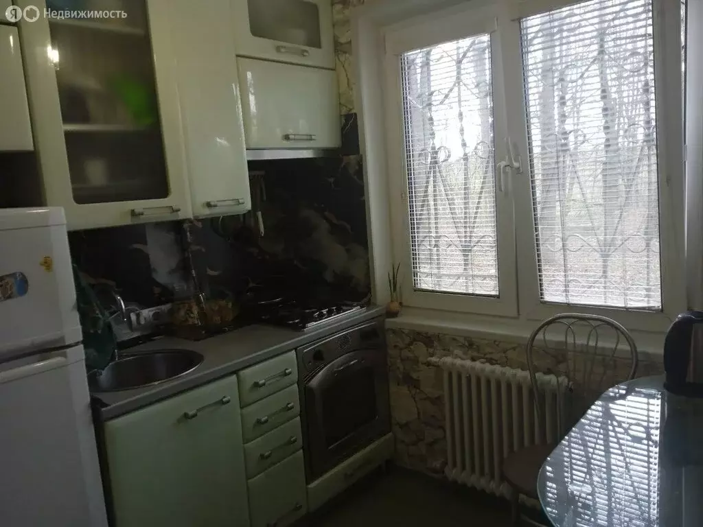 2-комнатная квартира: Хотьково, 2-я Рабочая улица, 46 (42 м) - Фото 1