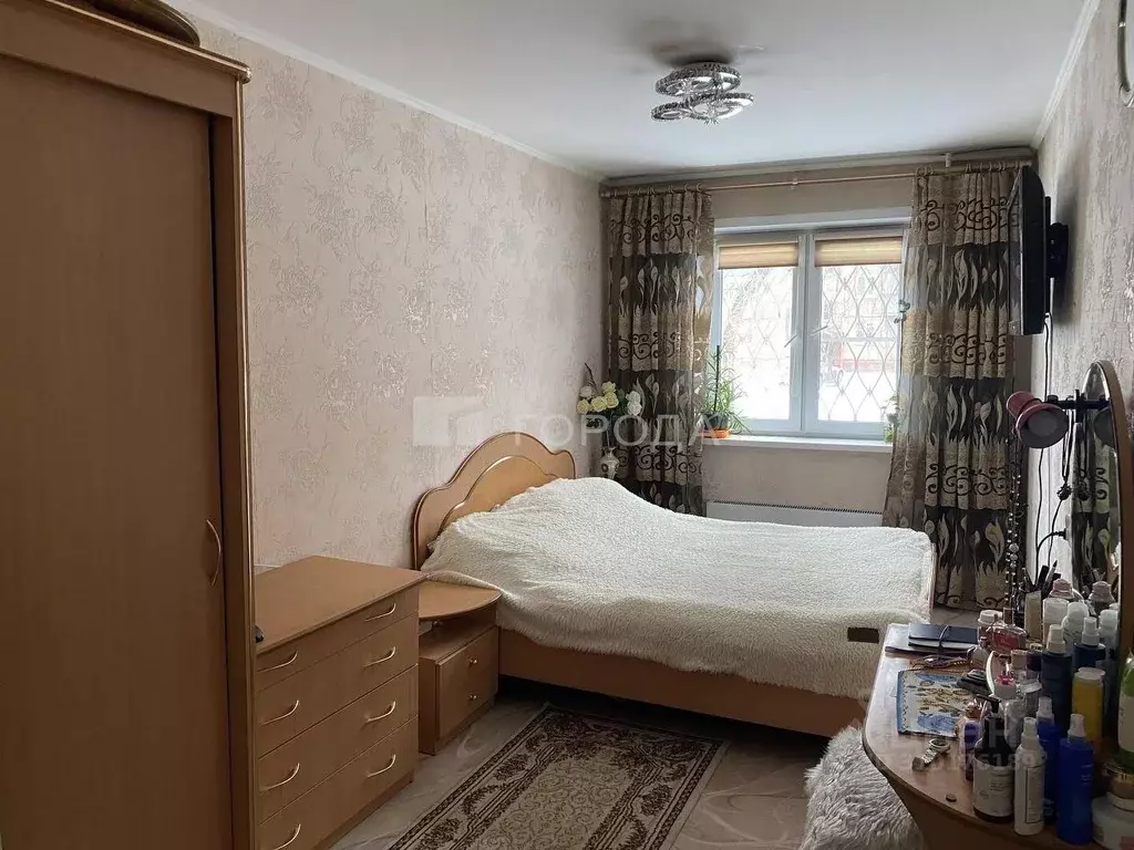 3-к кв. Кемеровская область, Новокузнецк ул. Тореза, 50 (58.1 м) - Фото 0