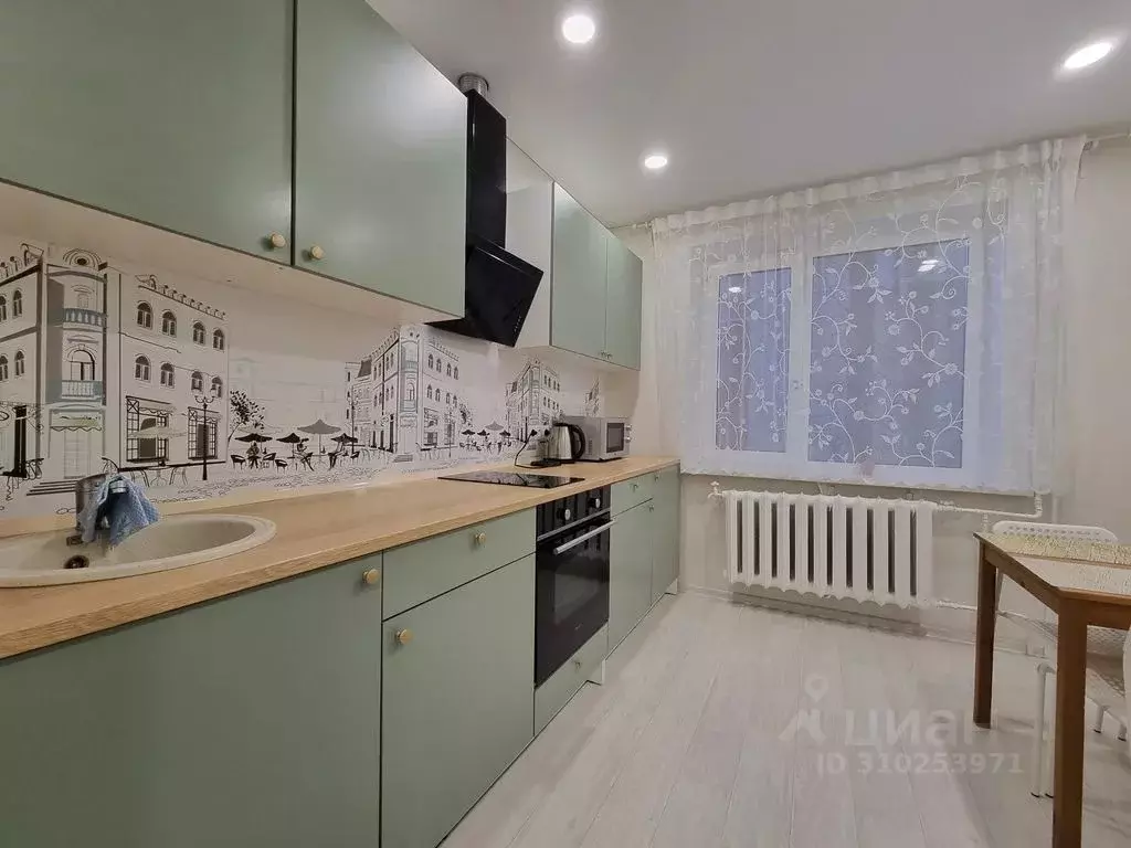 2-к кв. Ханты-Мансийский АО, Когалым ул. Дружбы Народов, 22 (54.0 м) - Фото 2