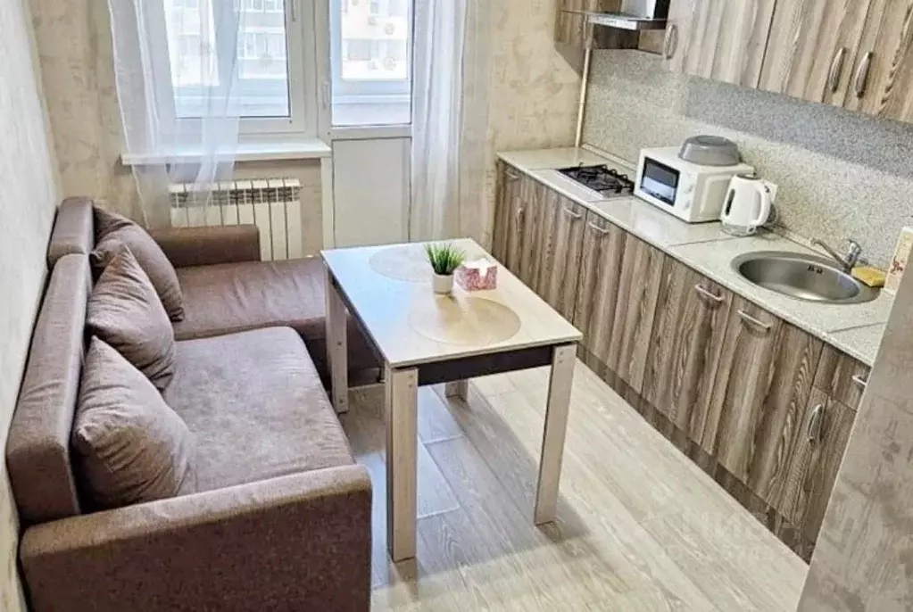 1-к кв. Ростовская область, Ростов-на-Дону ул. Матросова, 35 (42.0 м) - Фото 1