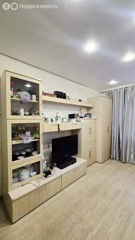 2-комнатная квартира: Белгород, 10-й микрорайон, улица 60 лет Октября, ... - Фото 2